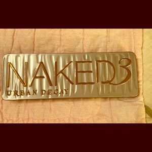 New never used Urban Decay Naked 3 pallet